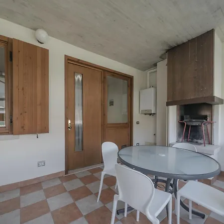 Holiday home Apt24 - Trilocale A Pochi Passi Dal Lago Con Posto Auto Desenzano del Garda