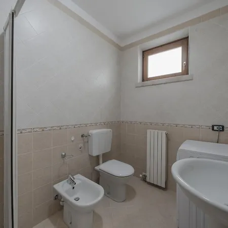 Apt24 - Trilocale A Pochi Passi Dal Lago Con Posto Auto Holiday home *